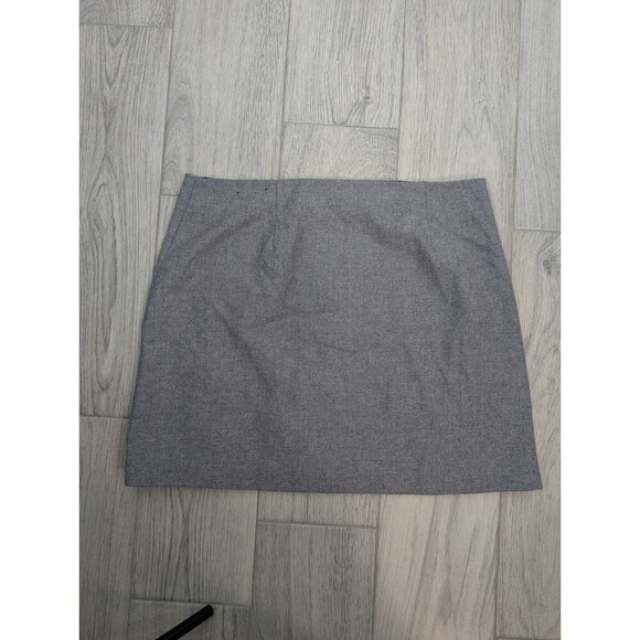 Banana Republic Wrap Skirt Button Front Wool Blend Gray Size 14 - Picture 4 of 6
